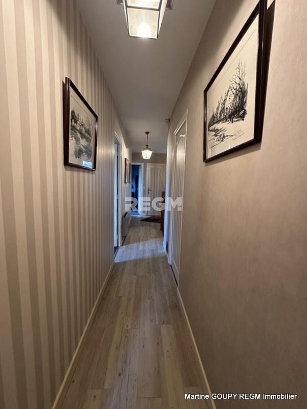 Maison - 175 m² - 7 pièces