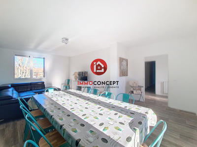 Villa - 163 m² - 6 pièces