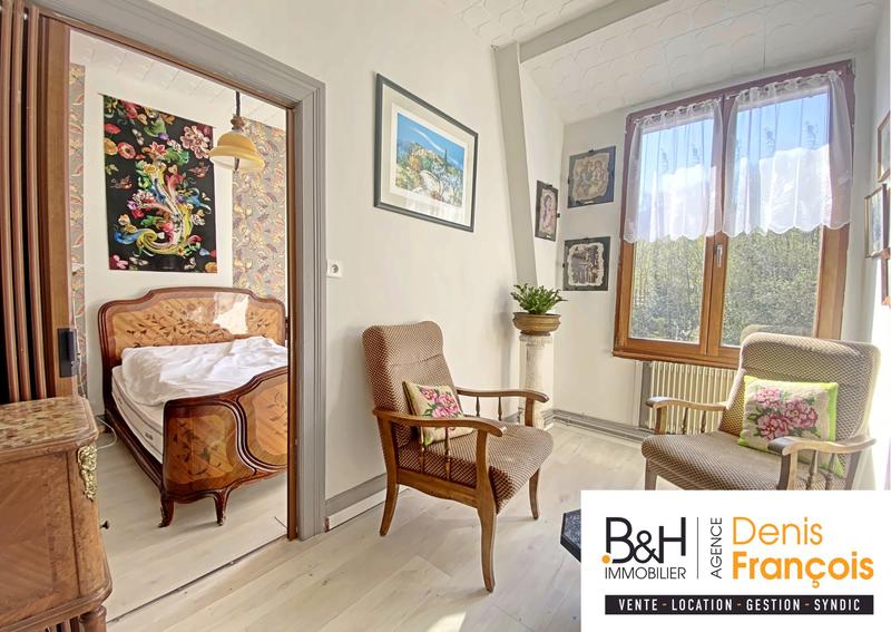 Maison - 380 m² - 18 pièces