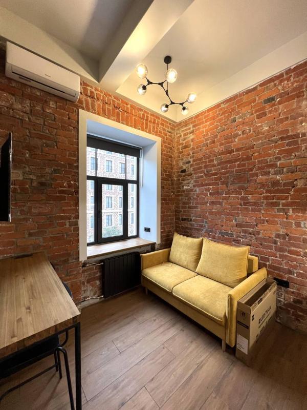 Studio - 25 m² - 1 pièce