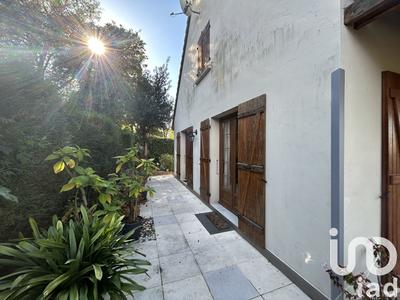 Maison - 158 m² - 5 pièces