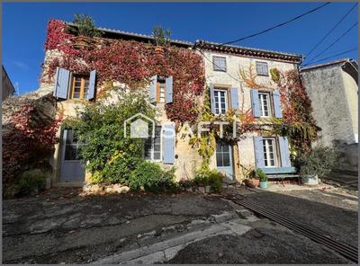 Maison - 140 m² - 5 pièces