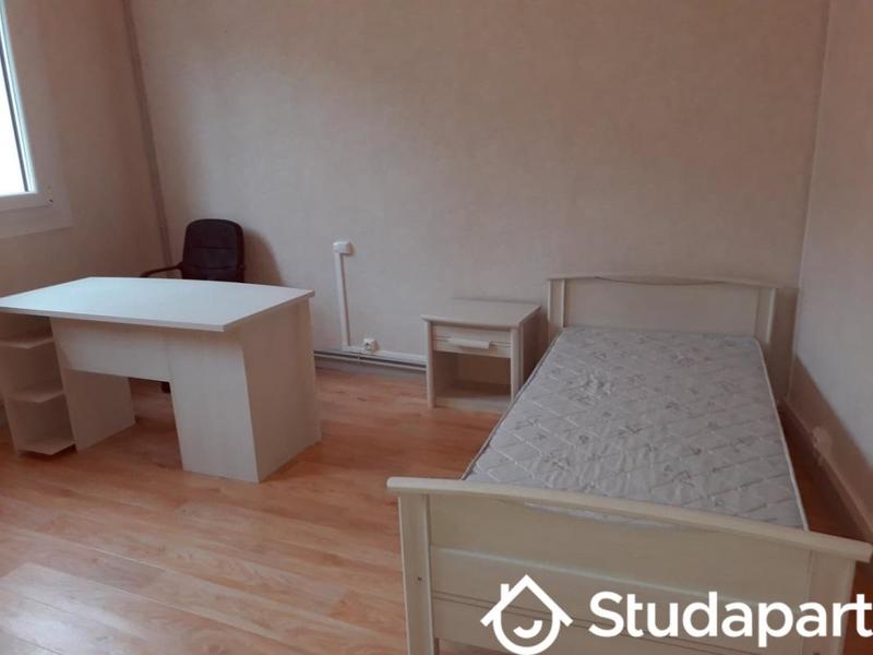 Chambre - 12 m² - 1 pièce