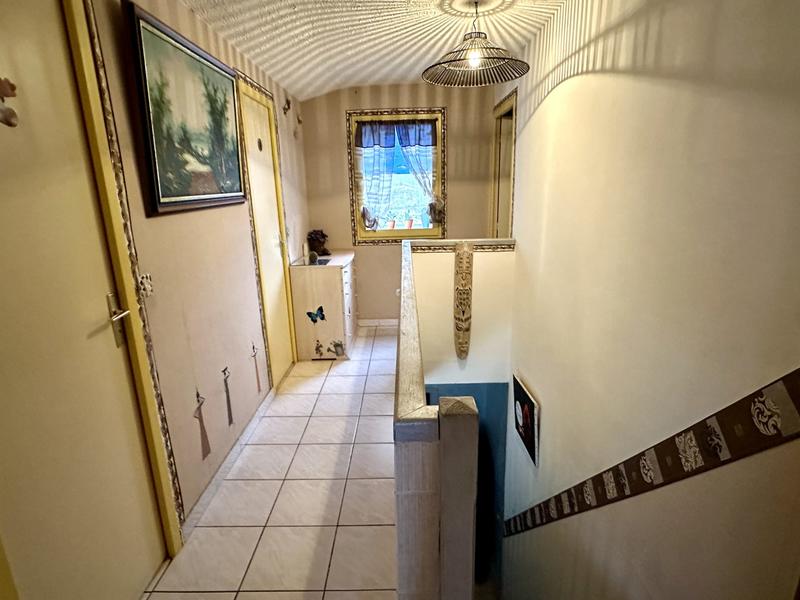 Maison - 140 m² - 7 pièces