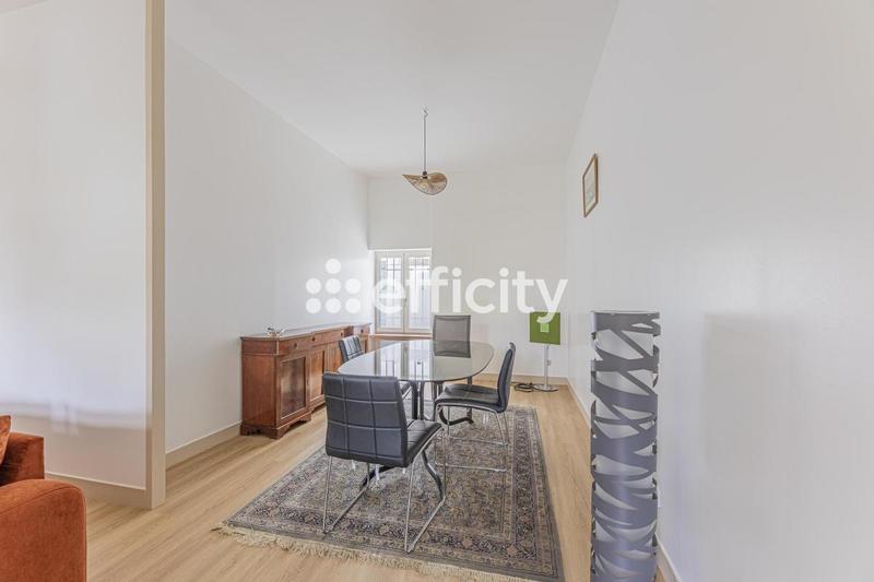 Appartement - 88 m² - 4 pièces