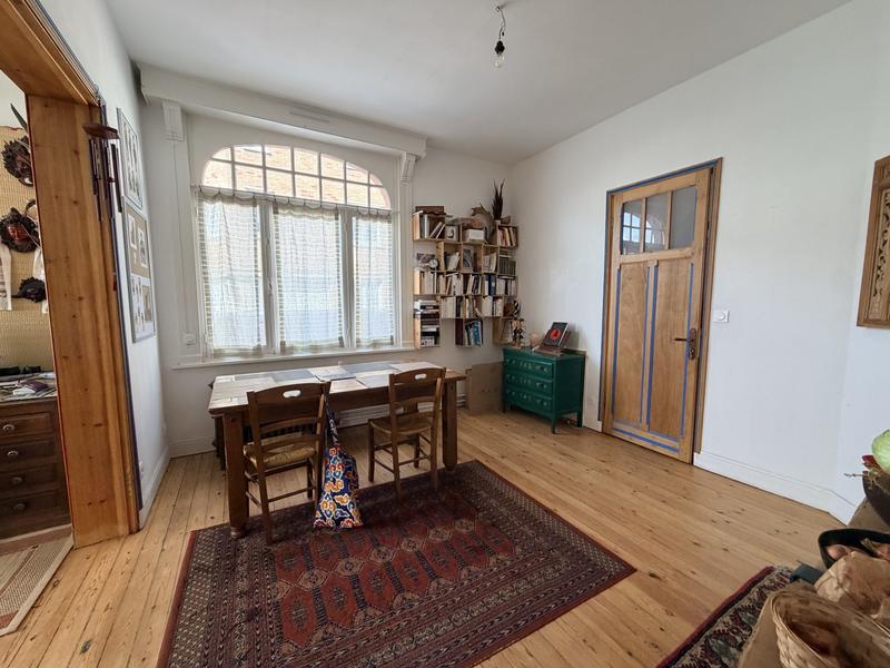 Maison - 148 m² - 7 pièces