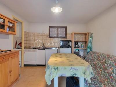 Appartement - 32 m² - 3 pièces