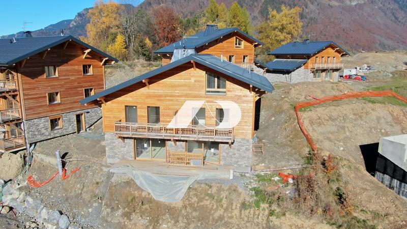 Châlet - 138 m² - 6 pièces