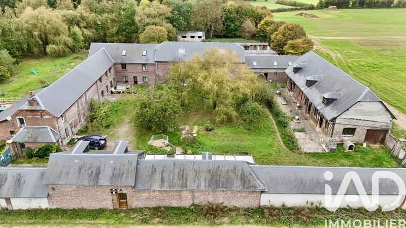 Maison - 362 m² - 27 pièces