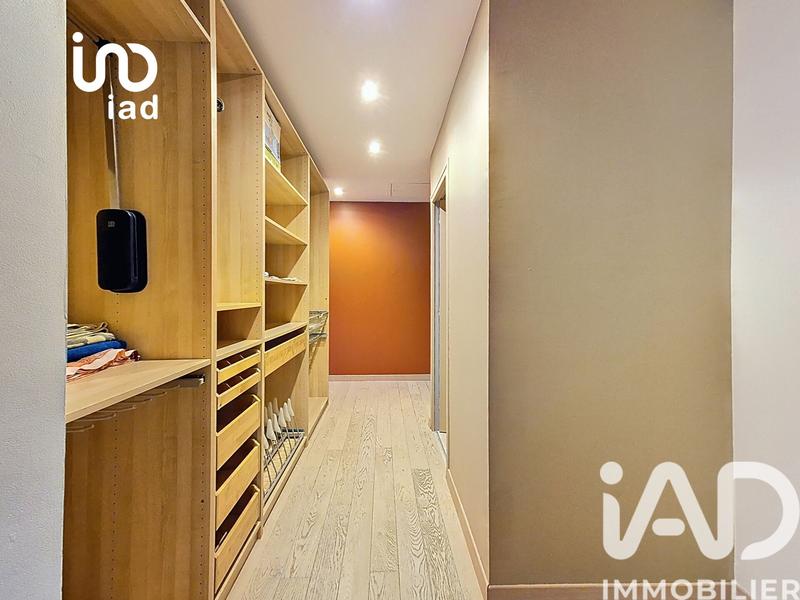 Maison - 192 m² - 7 pièces