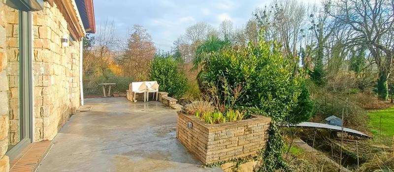 Maison d'architecte - 416 m² - 10 pièces