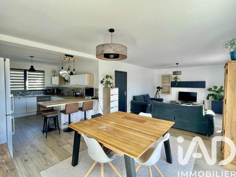 Maison - 127 m² - 6 pièces