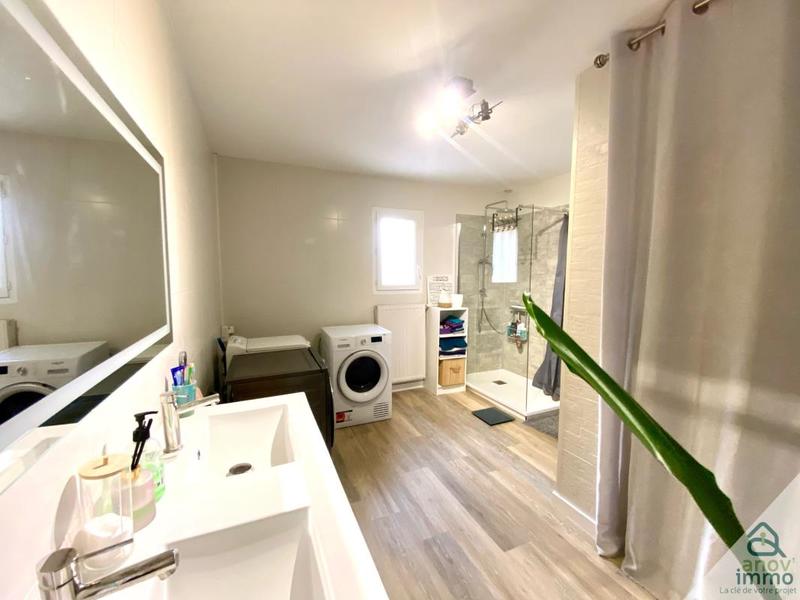 Maison - 160 m² - 5 pièces