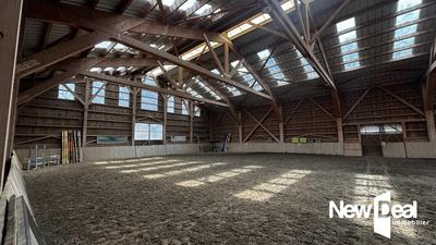 Maison de domaine équestre - 250 m² - 10 pièces