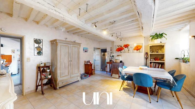 Maison - 140 m² - 7 pièces