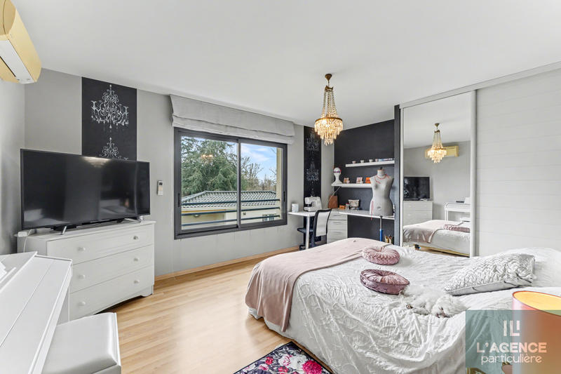 Maison - 178 m² - 5 pièces