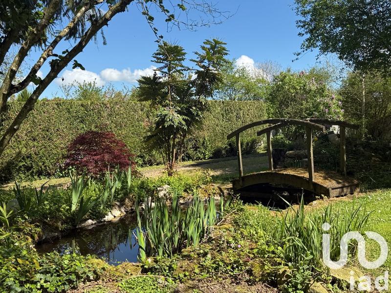 Maison - 387 m² - 10 pièces