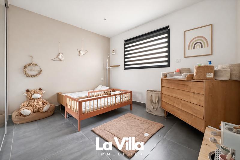 Maison - 194 m² - 5 pièces