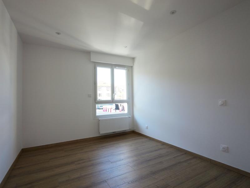 Appartement - 92 m² - 4 pièces