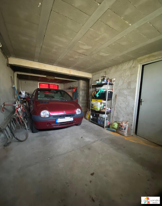 Maison traditionnelle - 137 m² - 7 pièces