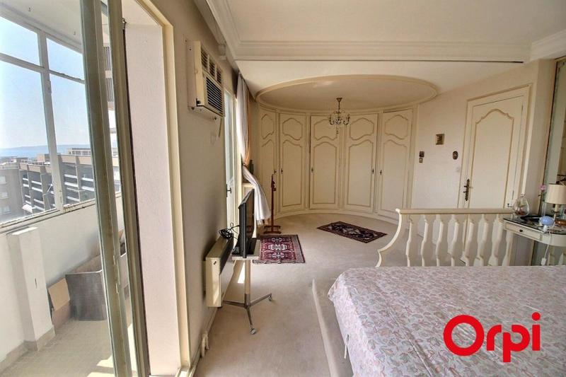 Penthouse - 153 m² - 4 pièces