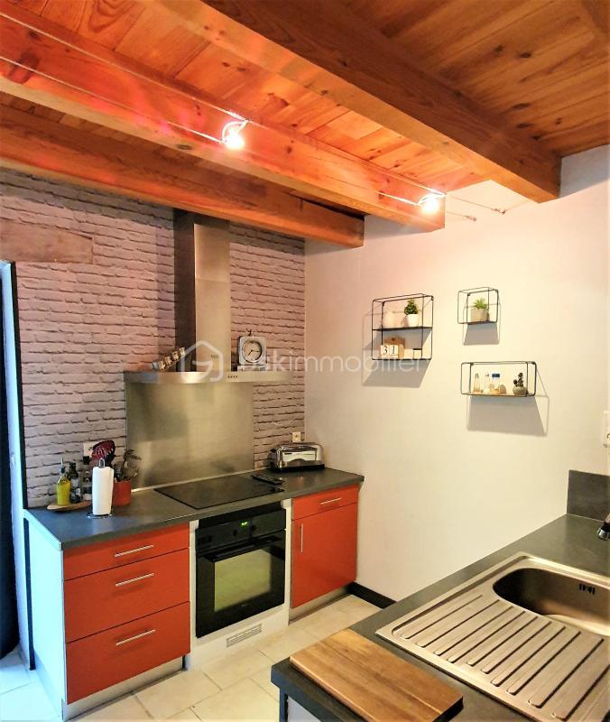 Maison en pierre - 223 m² - 8 pièces