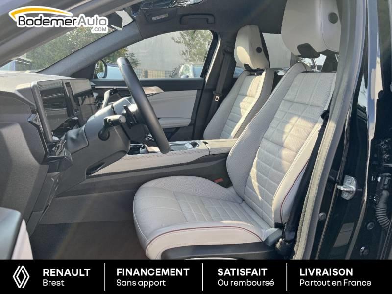 Renault Espace E-Tech hybrid 200 Iconic