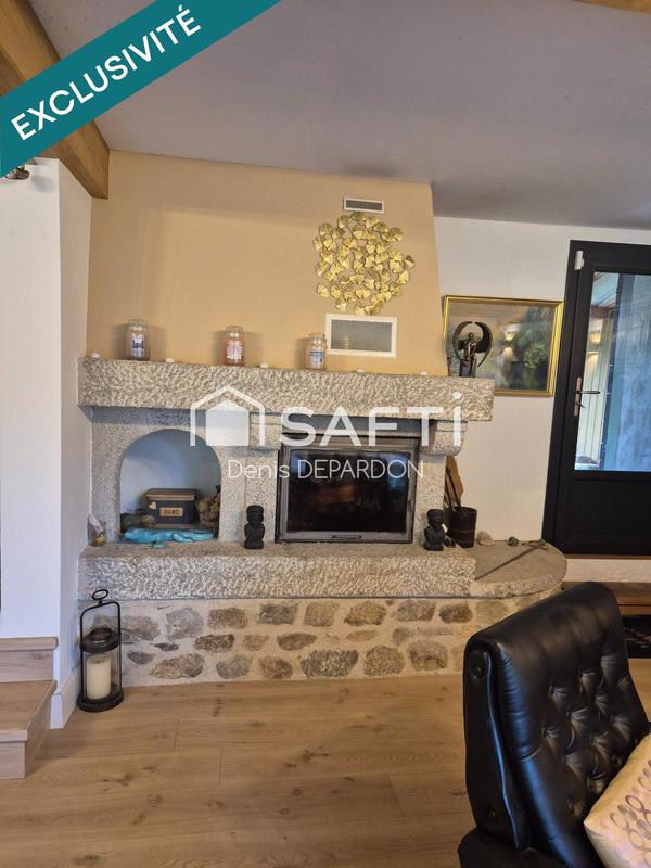 Maison - 250 m² - 4 pièces