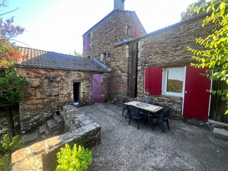 Maison en pierre - 97 m² - 5 pièces