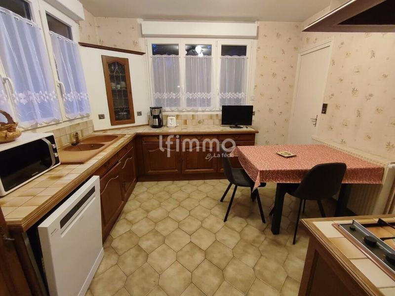 Maison - 102 m² - 5 pièces