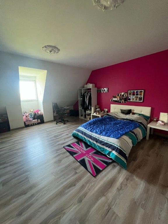 Maison - 185 m² - 6 pièces