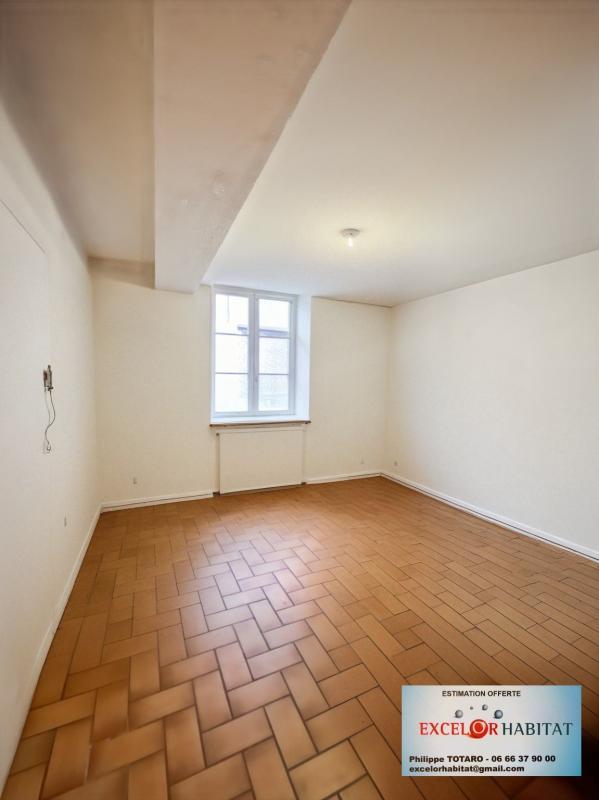 Appartement - 130 m² - 7 pièces