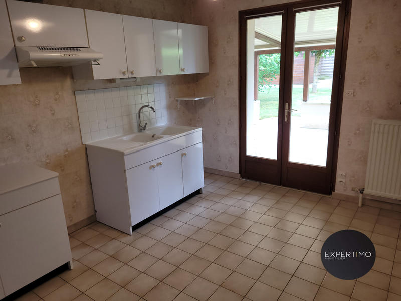 Maison - 93 m² - 4 pièces