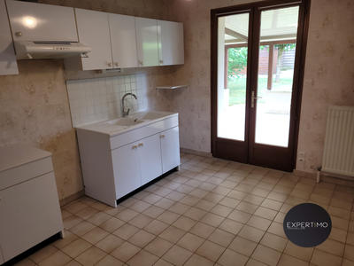 Maison - 93 m² - 4 pièces