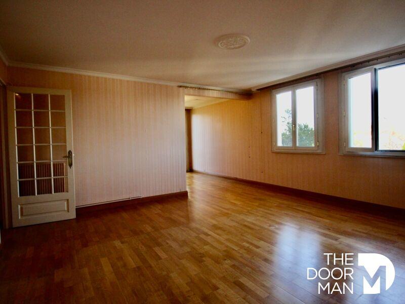 Appartement - 97 m² - 4 pièces