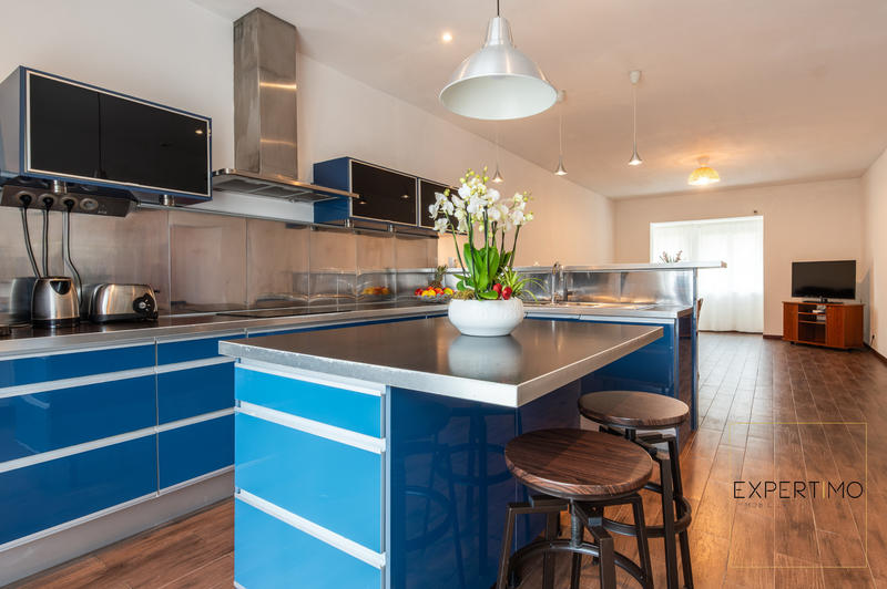 Maison - 142 m² - 6 pièces