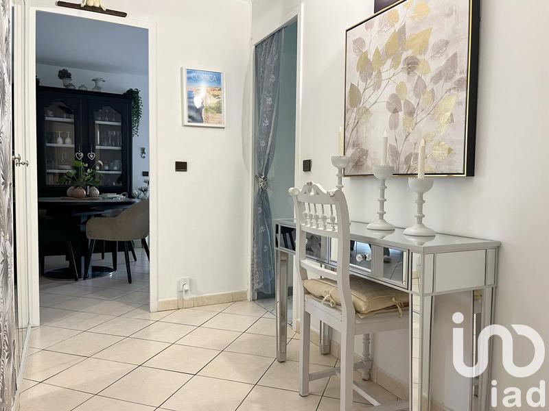Appartement - 77 m² - 3 pièces
