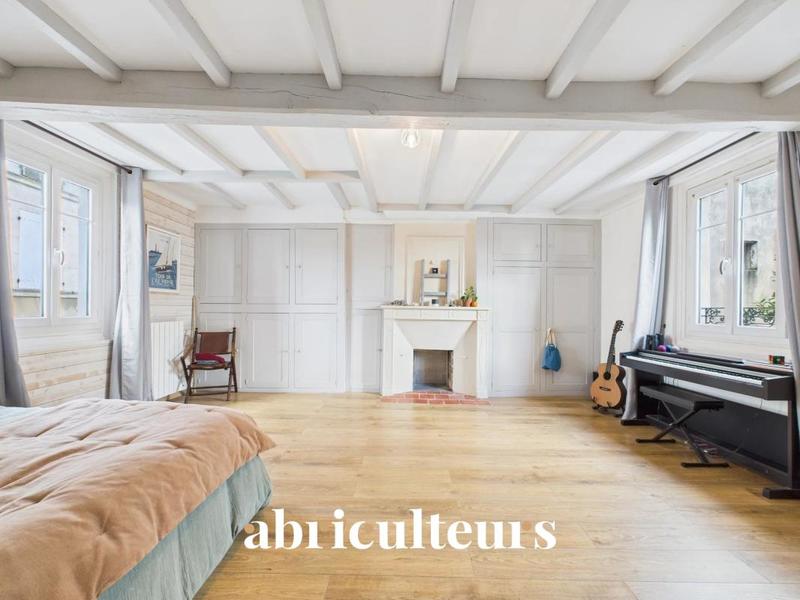 Maison ancienne - 158 m² - 7 pièces