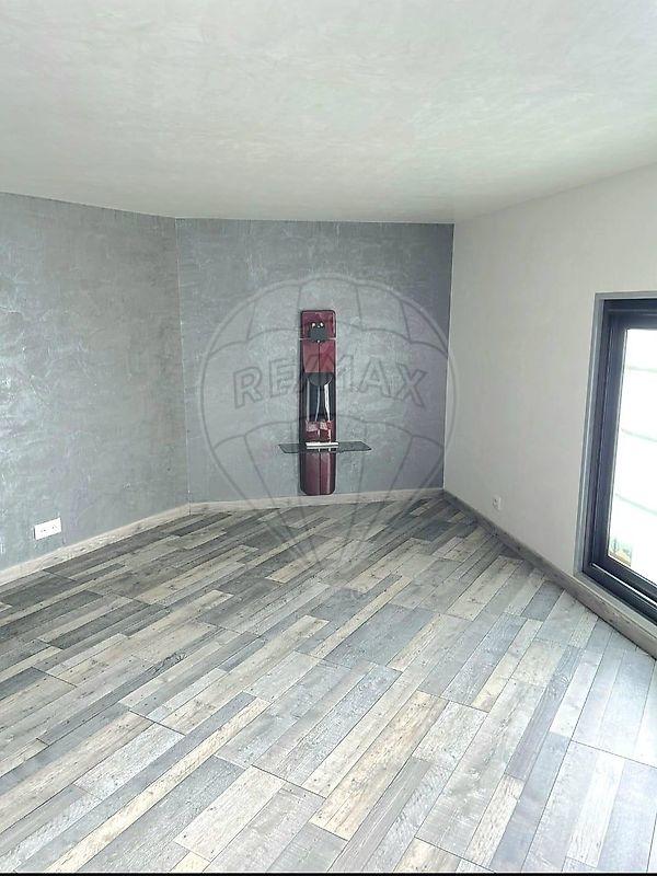 Local commercial - 52 m² - 2 pièces