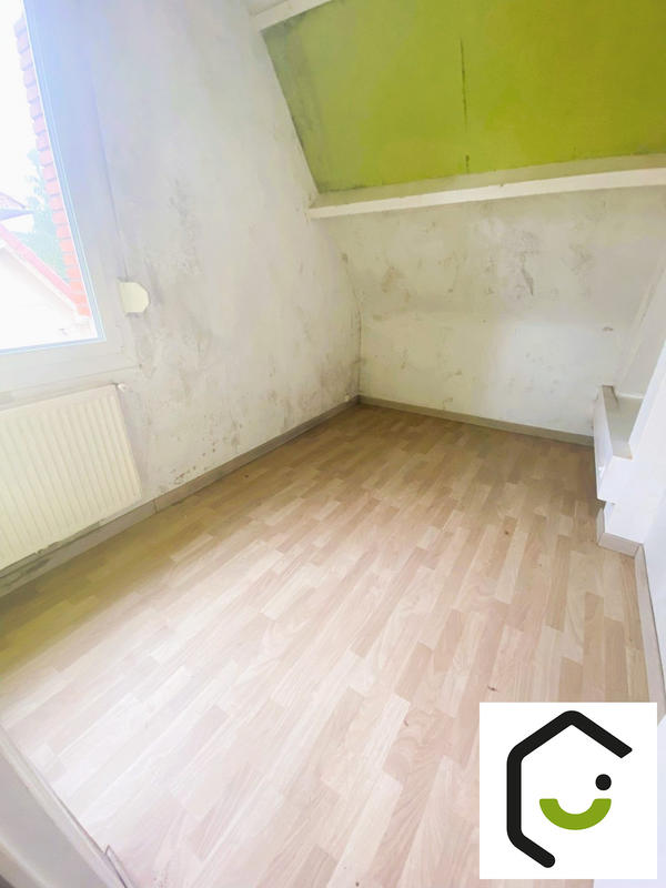 Maison - 80 m² - 5 pièces