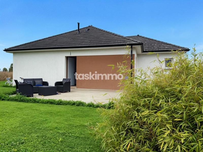 Maison - 85 m² - 4 pièces