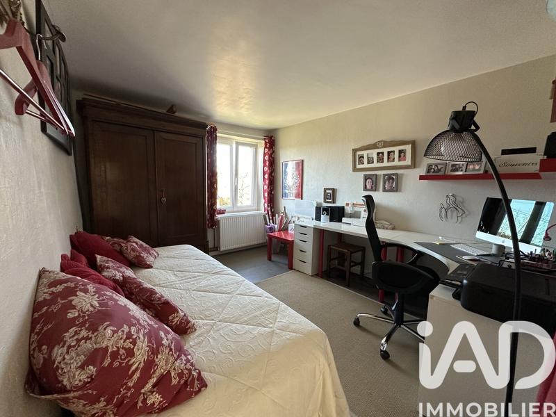 Maison - 189 m² - 8 pièces