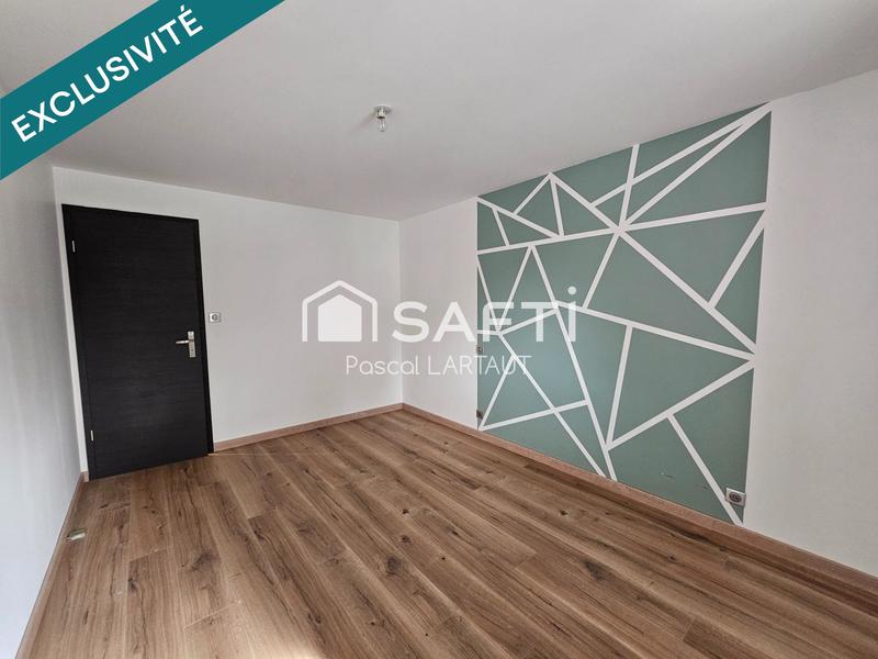 Maison - 216 m² - 7 pièces