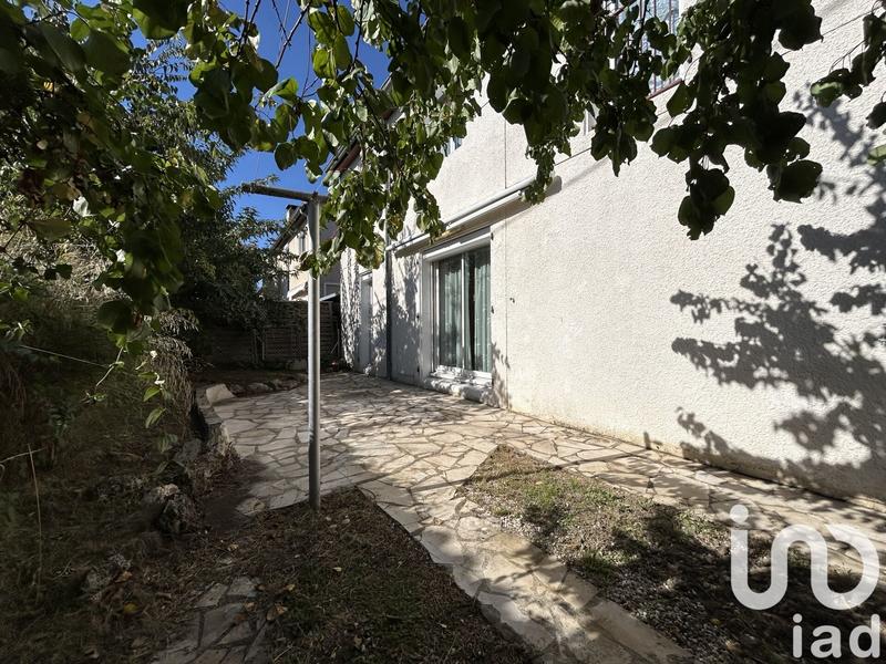 Maison - 104 m² - 4 pièces