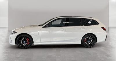 Bmw Série 3 330e Touring 292 m Sport Hybride Rechargeable / Attache Remorque Affichage Tete Haute Apple Carplay Android Auto Jantes 19"