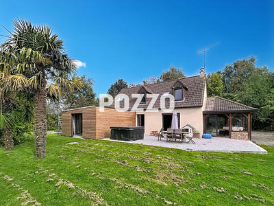 Maison - 166 m² - 6 pièces