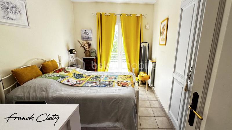 Villa - 180 m² - 7 pièces