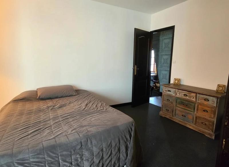 Maison - 206 m² - 14 pièces