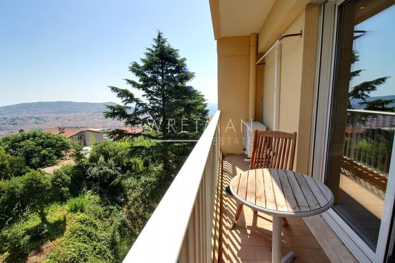 Appartement - 91 m² - 4 pièces