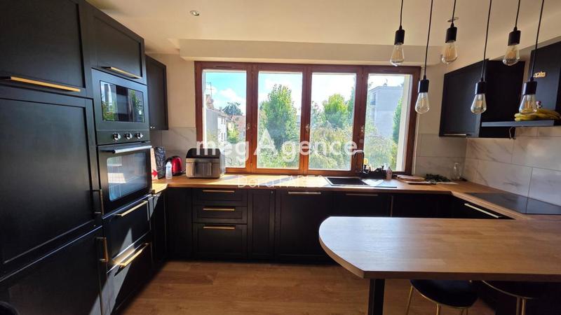 Appartement - 58 m² - 3 pièces